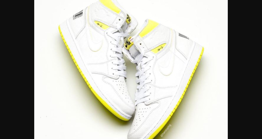 Ini First Look dari Air Jordan 1 "First Class Flight"!